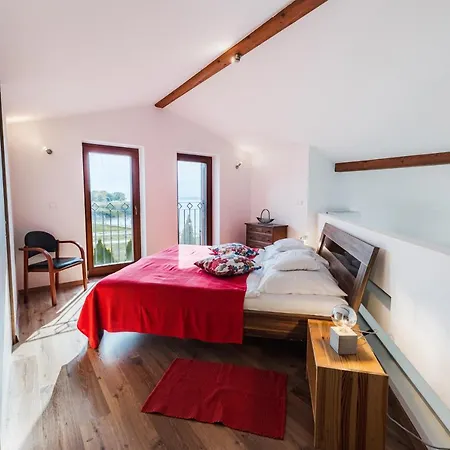 Casa de Férias Balaton View *